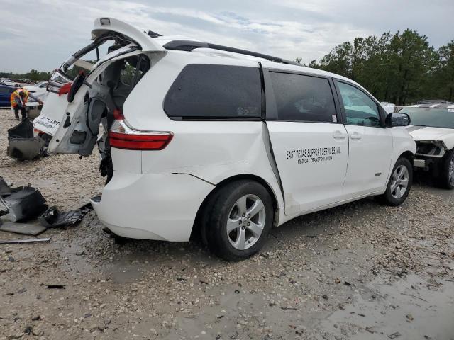 Photo 3 from auction – 2015 TOYOTA SIENNA LE with VIN 5TDKK3DC5FS577380
