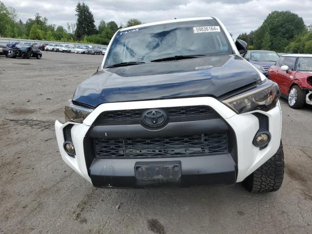 Photo 5 from auction – 2016 TOYOTA 4RUNNER SR with VIN JTEBU5JR5G5332676