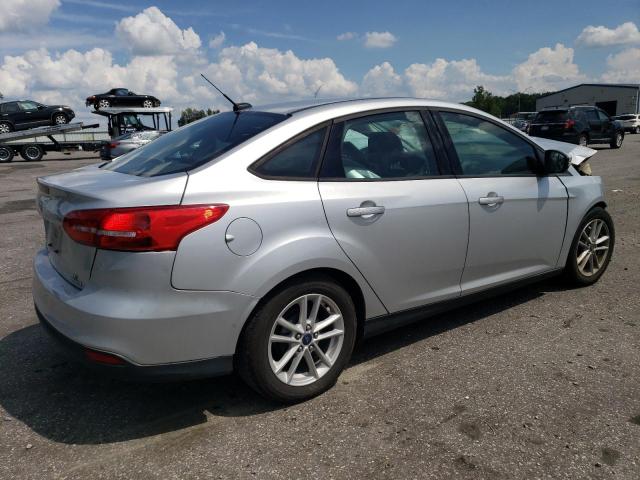 Photo 3 from auction – 2016 FORD FOCUS SE with VIN 1FADP3F27GL352899