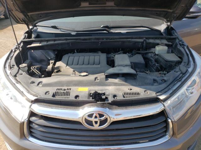 Photo 12 from auction – 2016 TOYOTA HIGHLANDER with VIN 5TDJKRFH1GS500403