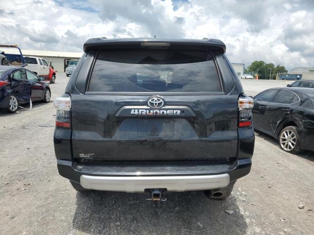 Photo 6 from auction – 2018 TOYOTA 4RUNNER SR with VIN JTEBU5JR1J5483540
