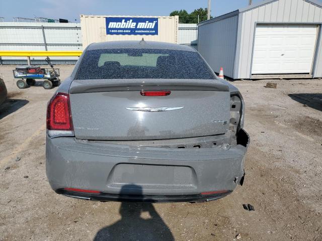 Photo 6 from auction – 2018 CHRYSLER 300 S with VIN 2C3CCABG7JH223058