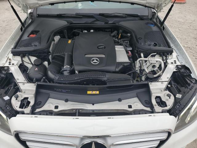 Photo 11 from auction – 2018 MERCEDES-BENZ E 300 with VIN WDDZF4JB9JA474818