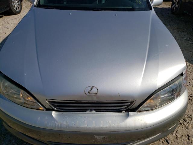 Photo 11 from auction – 2000 LEXUS ES 300 with VIN JT8BF28G1Y0256128