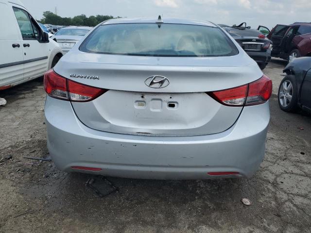 Photo 6 from auction – 2012 HYUNDAI ELANTRA GL with VIN 5NPDH4AEXCH072083