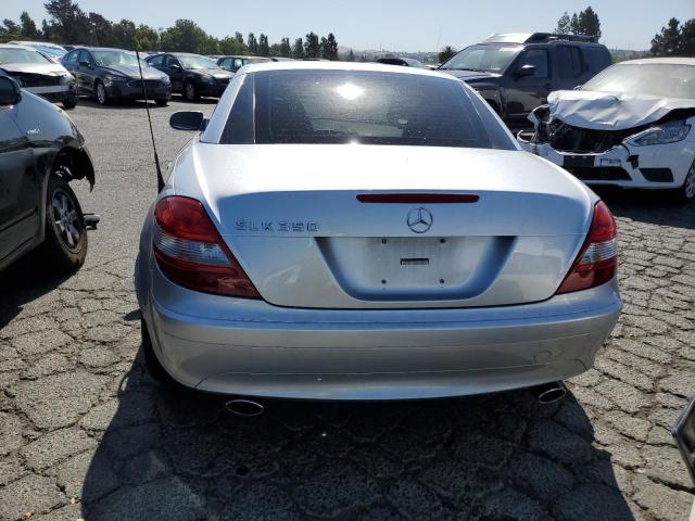 Photo 6 from auction – 2005 MERCEDES-BENZ SLK 350 with VIN WDBWK56F45F072139