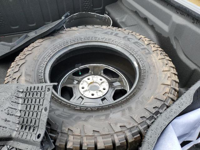 Photo 13 from auction – 2023 JEEP GLADIATOR with VIN 1C6JJTBGXPL533115