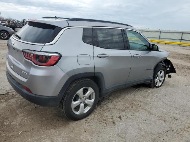Photo 3 from auction – 2017 JEEP COMPASS LA with VIN 3C4NJDBBXHT680643