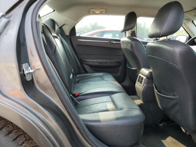 Photo 10 from auction – 2010 CHRYSLER 300 TOURIN with VIN 2C3CA5CV5AH212831