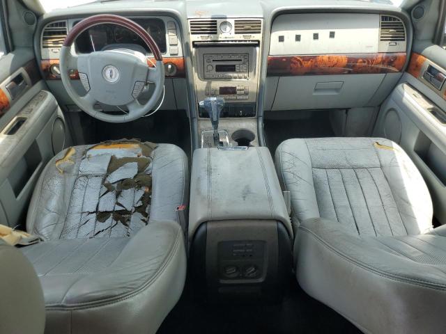 Photo 8 from auction – 2006 LINCOLN NAVIGATOR with VIN 5LMFU28576LJ10943