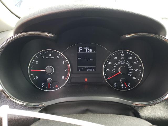 Photo 9 from auction – 2017 KIA FORTE LX with VIN 3KPFK4A79HE065939
