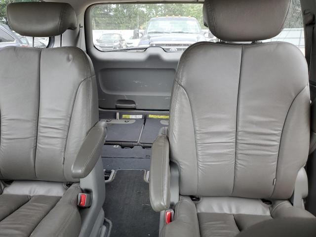 Photo 10 from auction – 2008 HYUNDAI ENTOURAGE with VIN KNDMC233186054913