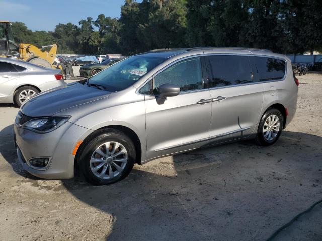 CHRYSLER PACIFICA T 2017 with VIN 2C4RC1BG6HR583433 - Photo from auction