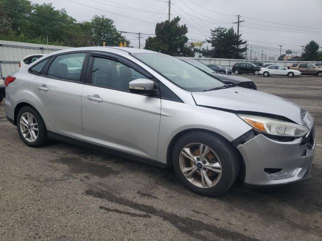 Photo 4 from auction – 2016 FORD FOCUS SE with VIN 1FADP3F26GL320803