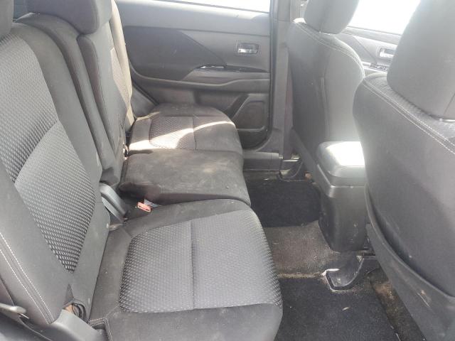 Photo 11 from auction – 2018 MITSUBISHI OUTLANDER with VIN JA4AZ3A30JZ027291