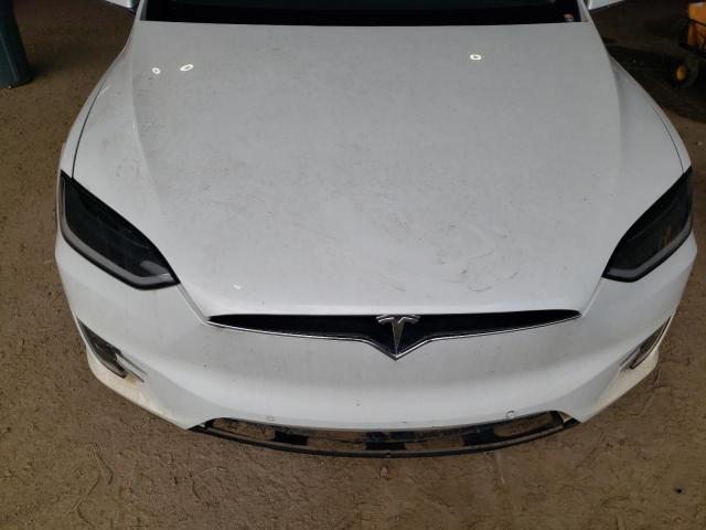 Photo 12 from auction – 2016 TESLA MODEL X with VIN 5YJXCBE25GF019053
