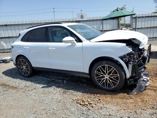 Photo 4 from auction – 2024 PORSCHE CAYENNE with VIN WP1AA2AY5RDA08908