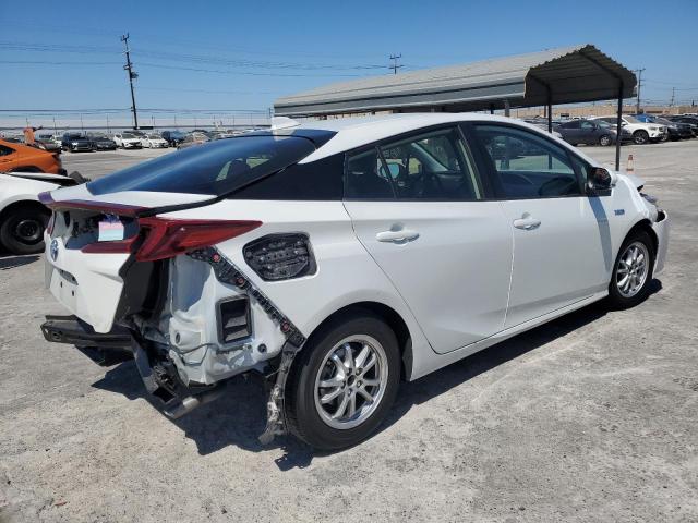 Photo 3 from auction – 2021 TOYOTA PRIUS PRIM with VIN JTDKAMFP2M3192897