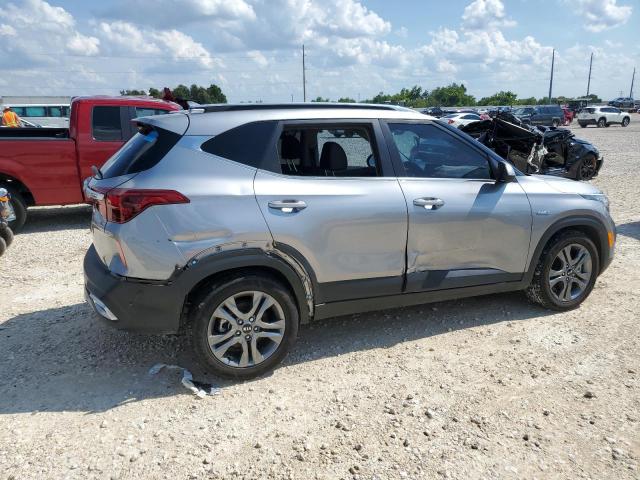 Photo 3 from auction – 2021 KIA SELTOS S with VIN KNDEUCAA6M7056122