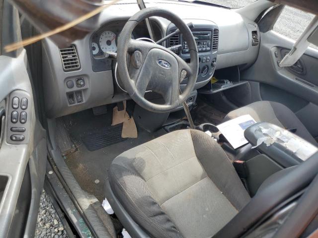Photo 8 from auction – 2003 FORD ESCAPE XLS with VIN 1FMYU92173KA77535