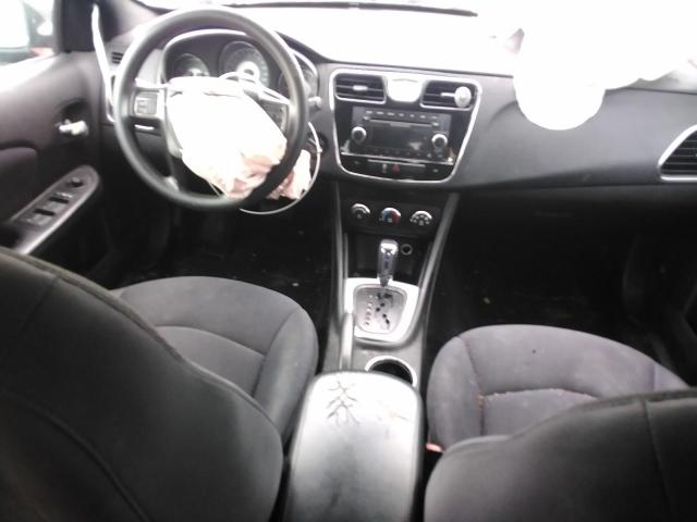 Photo 8 from auction – 2013 CHRYSLER 200 LX with VIN 1C3CCBABXDN646675