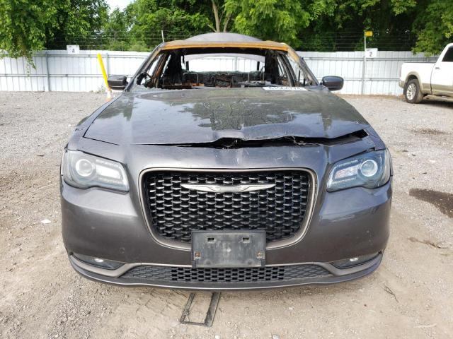 Фото 5 с аукциона – 2017 CHRYSLER 300 S с VIN 2C3CCABG9HH628736