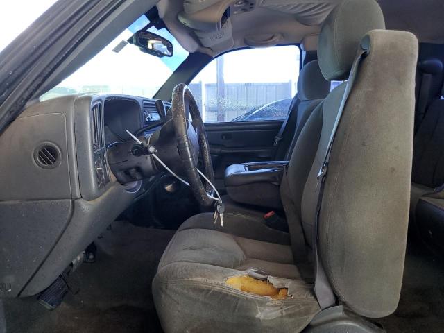 Photo 7 from auction – 2004 CHEVROLET SILVERADO with VIN 1GCEC19VX4Z121413