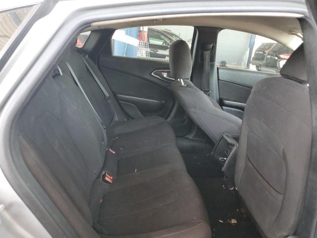 Photo 10 from auction – 2015 CHRYSLER 200 LIMITE with VIN 1C3CCCAB1FN630616