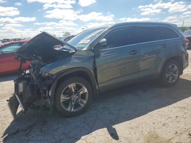 TOYOTA HIGHLANDER 2018 with VIN 5TDDZRFH9JS827745 - Photo from auction