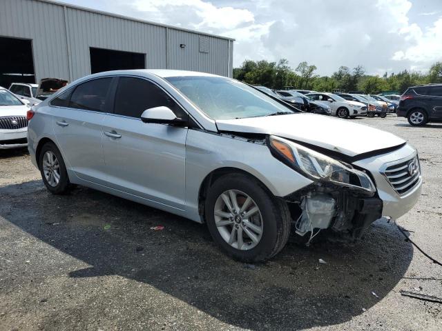 Photo 4 from auction – 2016 HYUNDAI SONATA SE with VIN 5NPE24AF7GH371048