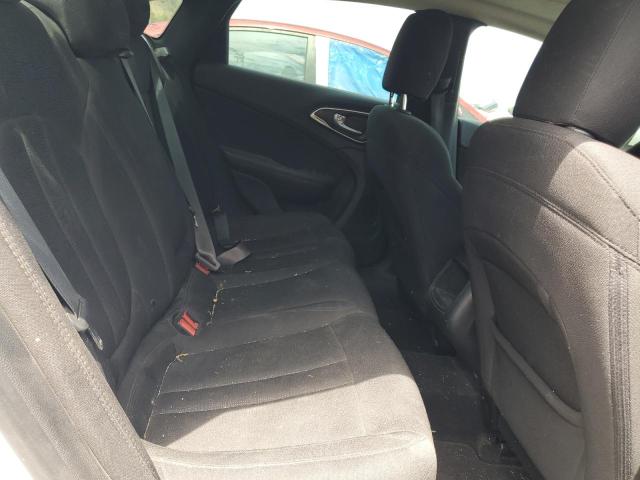 Photo 10 from auction – 2015 CHRYSLER 200 LIMITE with VIN 1C3CCCAB4FN592590