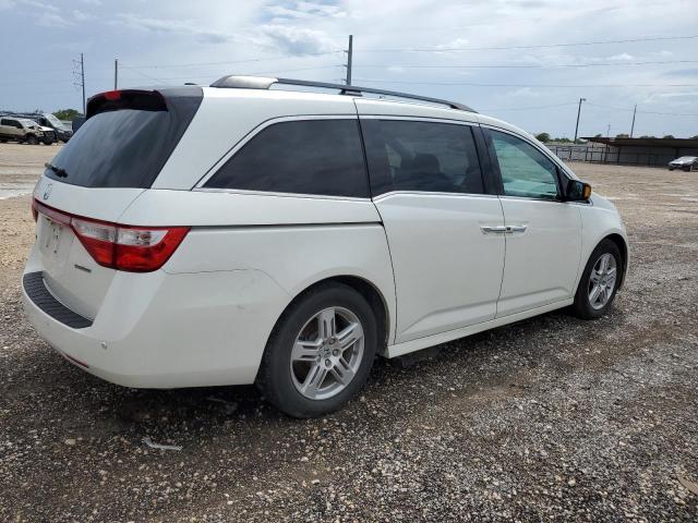 Photo 3 from auction – 2013 HONDA ODYSSEY TO with VIN 5FNRL5H91DB077496