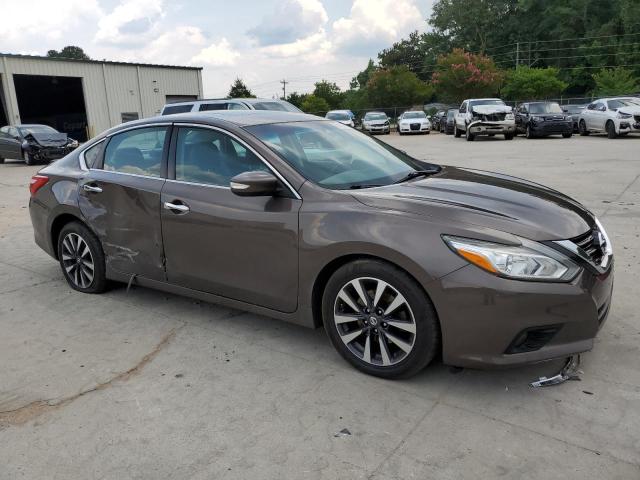 Photo 4 from auction – 2017 NISSAN ALTIMA 2.5 with VIN 1N4AL3AP6HC240291