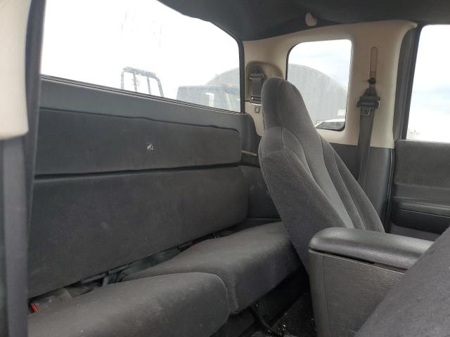 Photo 10 from auction – 2004 DODGE DAKOTA SPO with VIN 1D7GL32N74S653599