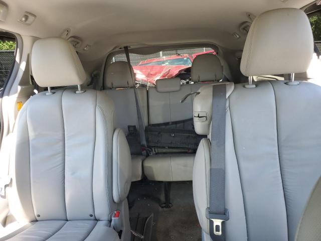 Photo 10 from auction – 2011 TOYOTA SIENNA XLE with VIN 5TDYK3DC0BS105382
