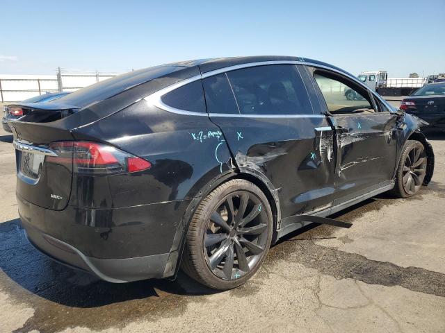Photo 3 from auction – 2017 TESLA MODEL X with VIN 5YJXCBE21HF068347