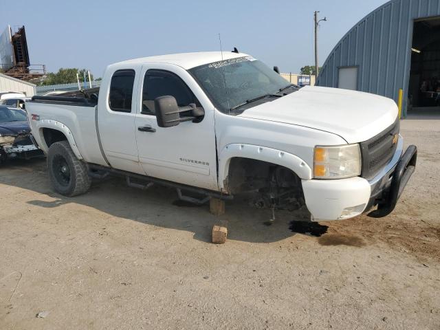 Photo 4 from auction – 2011 CHEVROLET SILVERADO with VIN 1GCRKSE31BZ218902