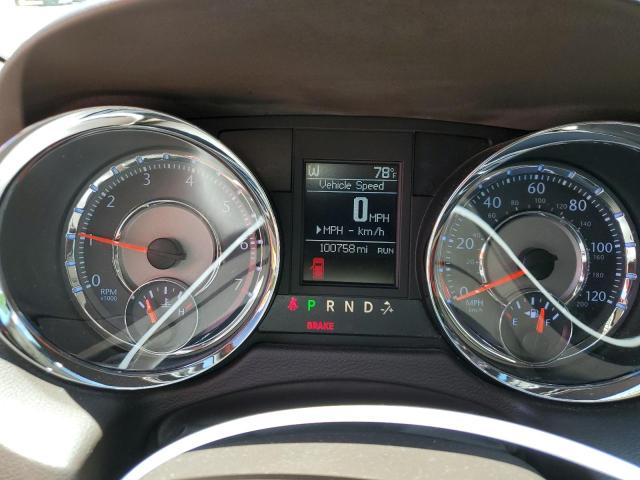 Photo 9 from auction – 2016 CHRYSLER TOWN & COU with VIN 2C4RC1BG8GR205385