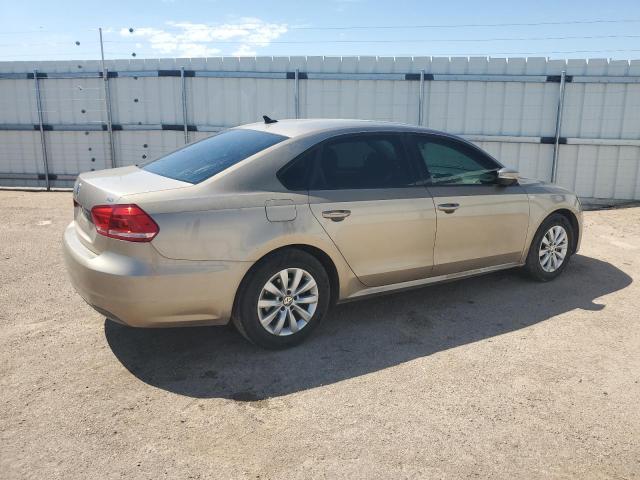 Photo 3 from auction – 2015 VOLKSWAGEN PASSAT S with VIN 1VWAT7A38FC046936