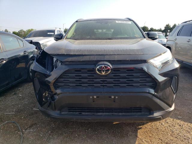 Photo 5 from auction – 2023 TOYOTA RAV4 XLE with VIN JTMP1RFV8PD094974