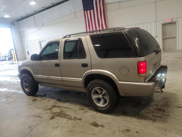 Photo 2 from auction – 2000 CHEVROLET BLAZER with VIN 1GNDT13W2Y2335475