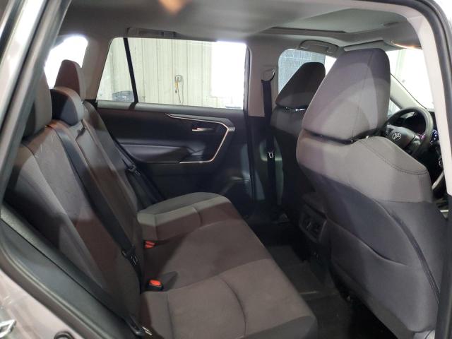 Photo 11 from auction – 2019 TOYOTA RAV4 XLE with VIN 2T3P1RFV1KC048240