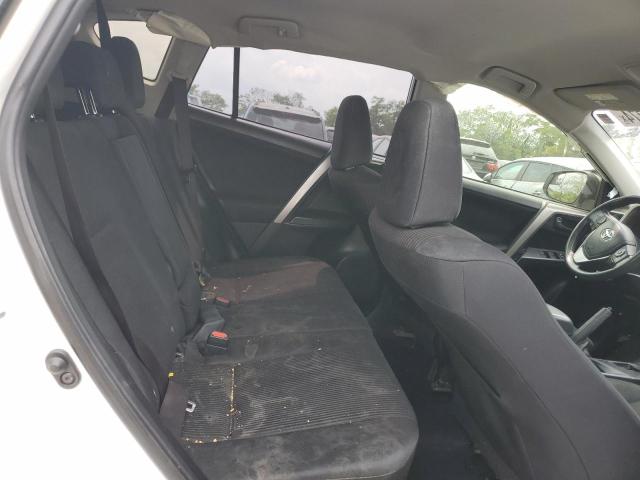 Photo 11 from auction – 2018 TOYOTA RAV4 LE with VIN JTMBFREV0JJ197649