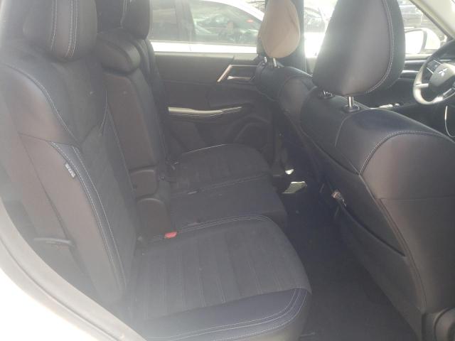 Photo 10 from auction – 2023 MITSUBISHI OUTLANDER with VIN JA4J3UA84PZ061004