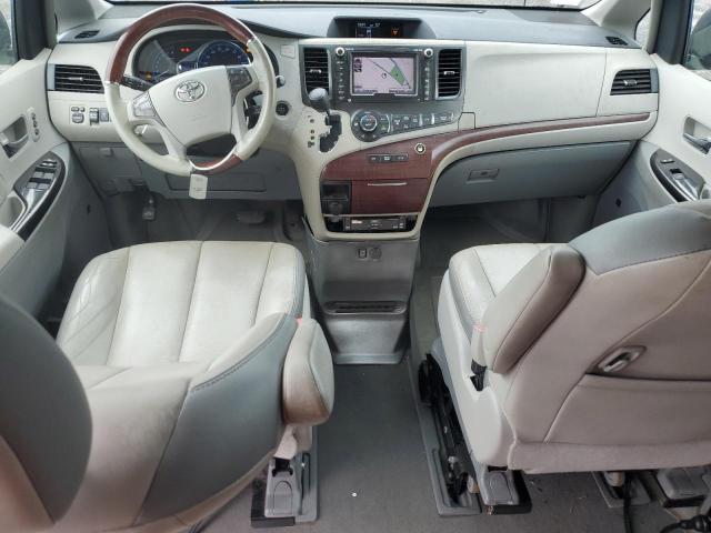 Photo 8 from auction – 2012 TOYOTA SIENNA XLE with VIN 5TDYK3DCXCS265920