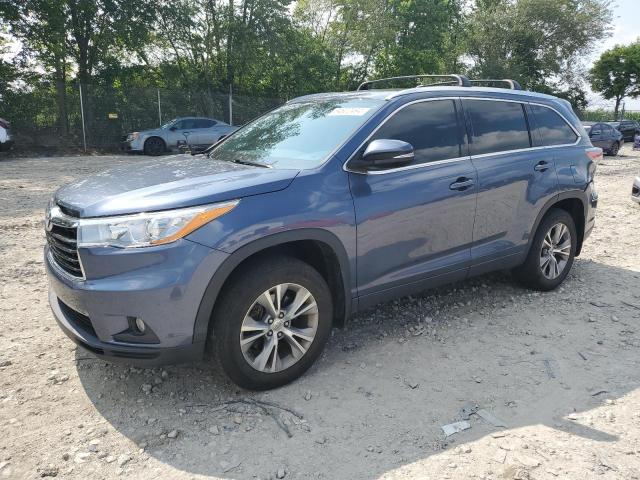 TOYOTA HIGHLANDER 2015 with VIN 5TDJKRFH5FS113691 - Photo from auction