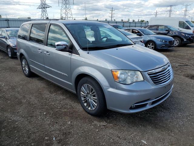 Photo 4 from auction – 2013 CHRYSLER TOWN & COU with VIN 2C4RC1CG3DR779743