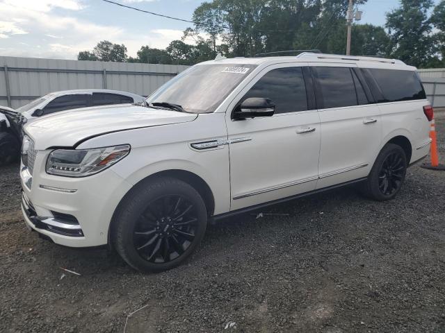 LINCOLN NAVIGATOR 2019 with VIN 5LMJJ3LT4KEL00597 - Photo from auction