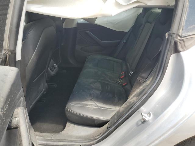 Photo 10 from auction – 2018 TESLA MODEL 3 with VIN 5YJ3E1EA1JF005281