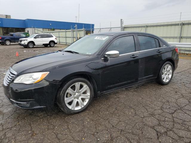 CHRYSLER 200 TOURIN 2013 with VIN 1C3CCBBB4DN553052 - Photo from auction